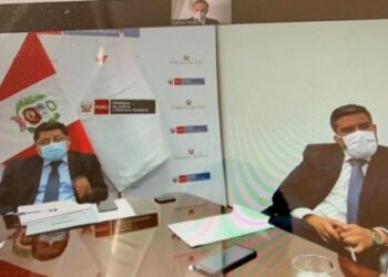 El embajador de Venezuela en Perú, Carlos Scull, sostuvo una reunión con el Ministro de Justicia y DDHH, Eduardo Vega. Foto Instagram.