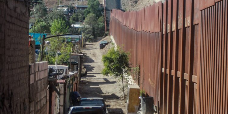 Muro EEUU-México. Foto EFE.