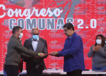 Nicolás Maduro. Ley del Parlamento Comunal y de la Ley de las Ciudades Comunales. Foto @PresidencialVen