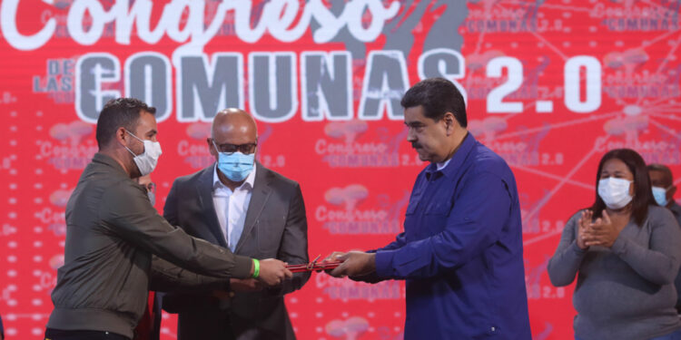 Nicolás Maduro. Ley del Parlamento Comunal y de la Ley de las Ciudades Comunales. Foto @PresidencialVen