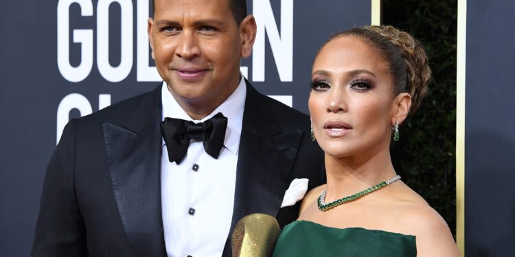 BEVERLY HILLS, CALIFORNIA - JANUARY 05: Jennifer Lopez and Alex Rodriguez arrives at the 77th Annual Golden Globe Awards attends the 77th Annual Golden Globe Awards at The Beverly Hilton Hotel on January 05, 2020 in Beverly Hills, California. (Photo by Steve Granitz/WireImage)
