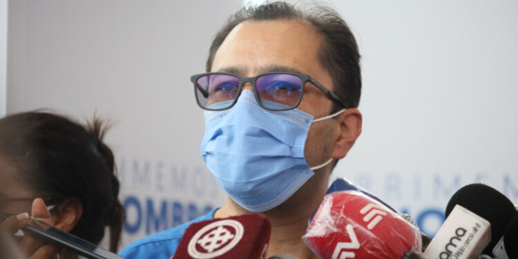 El ministro de Salud de Ecuador, Mauro Falconí. Foto de archivo.
