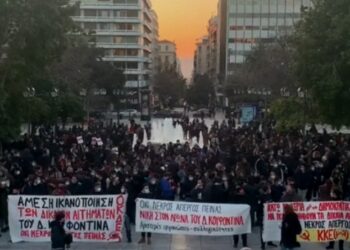 Griegos, protesta. Foto captura de video EFE.
