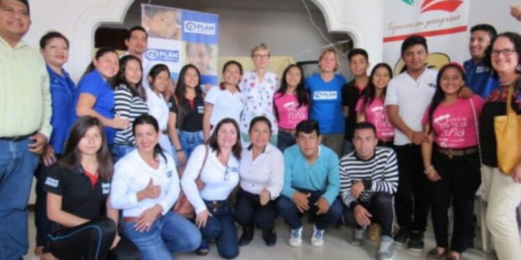 Plan Internacional honra a mujeres con 14 testimonios que inspiran en Ecuador.