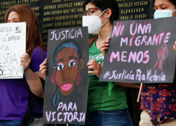 Protesta Victoria Esperanza Salazar. Foto Sputnik Mundo