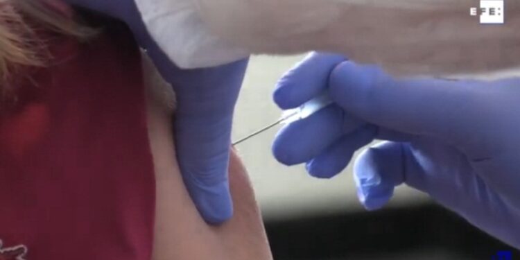 Uruguay coronavirus vacuna. Foto captura de video EFE