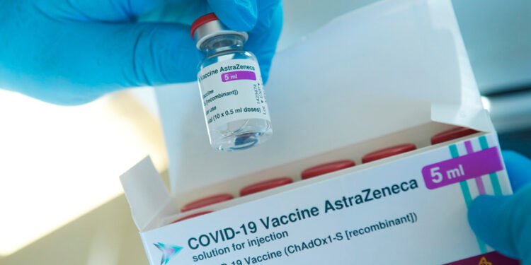 Vacunas de AstraZeneca. Foto agencias.