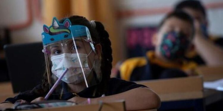 Chile, colegios, coronavirus. Foto El Comercio Perú.