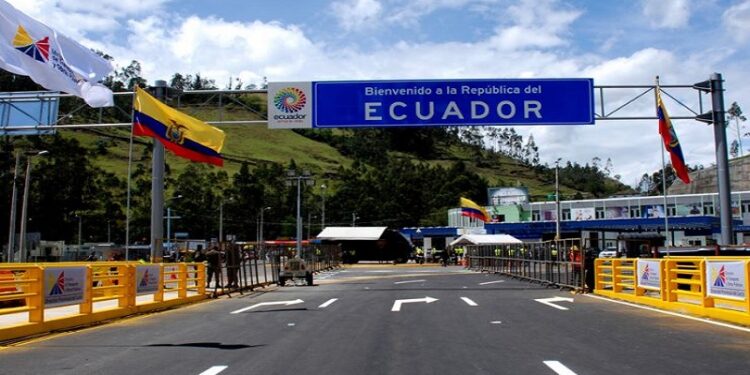 Ecuador. Frontera. Foto de archivo.