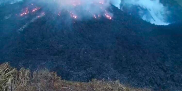 El volcán La Soufriere en San Vicente y las Granadinas. Foto agencias.