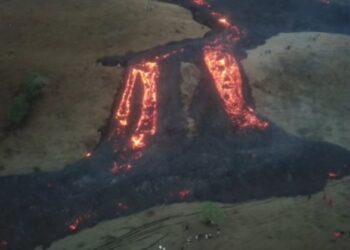 El volcán Pacaya de Guatemala. Foto captura video EFE.