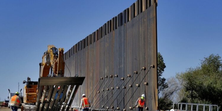 Muro, frontera México EEUU. Foto agencias.