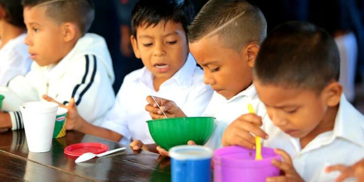 Nicaragua, merienda escolares. Foto de archivo.