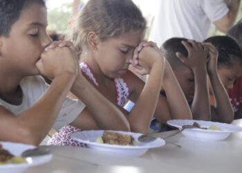Niños alimentación Venezuela. Foto CCN