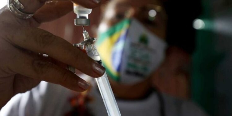 Vacuna. Brasil. Foto Excélsior