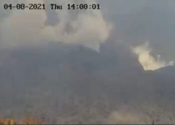 Volcán La Soufriere. Foto captura de video.