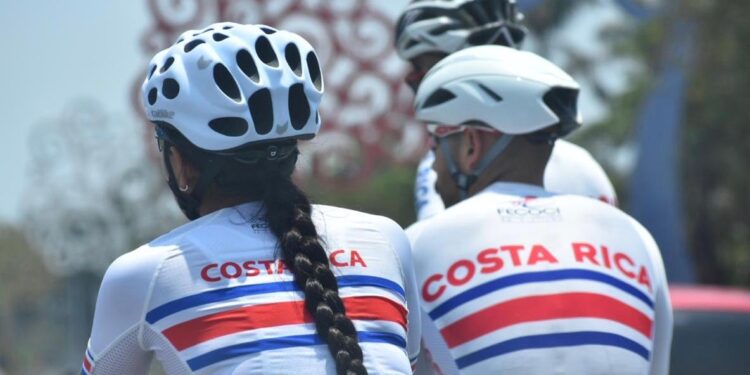 Costa Rica cliclistas. Foto de archivo.