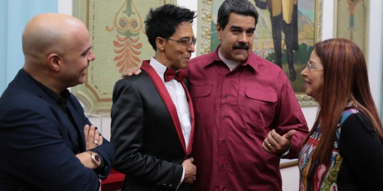 Bonny Cepeda y Nicolás Maduro. Foto de archivo.