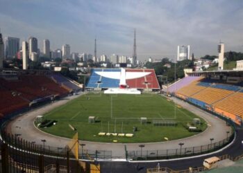 El estadio Pacaembú en Sao Paulo. Brasil. Foto de archivo.