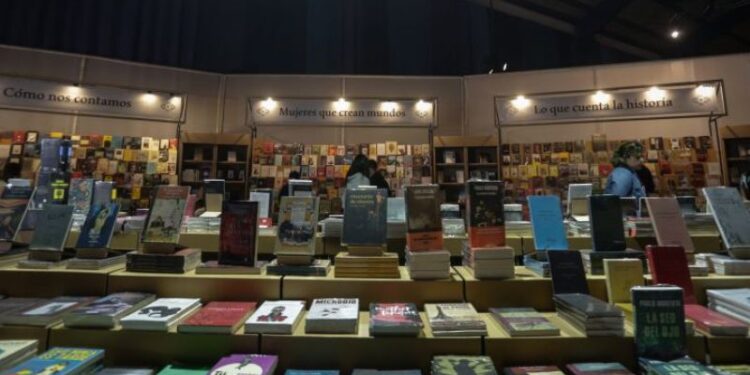 La Feria del Libro de Bogotá finalmente será virtual del 6 al 22 de agosto.