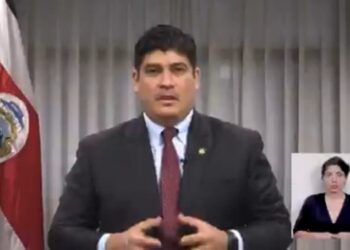 Presidente de Costa Rica, Carlos Alvarado. Foto captura de video.