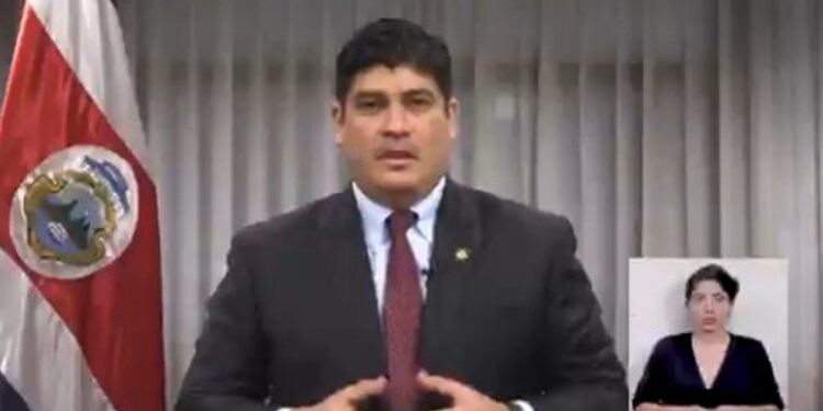 Presidente de Costa Rica, Carlos Alvarado. Foto captura de video.