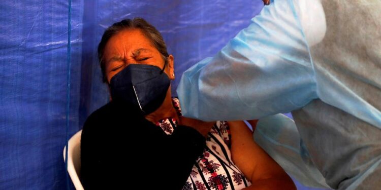 Guatemala, coronavirus vacunación. Foto EFE.