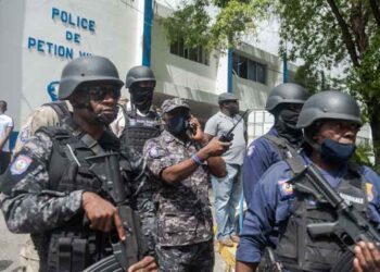Policía de Haití. Foto agencias.