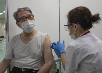 Vacunación en Japón. Foto agencias.