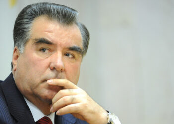 El presidente de Tayikistán, Emomalí Rajmón. Foto de archivo.