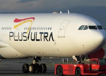La aerolínea Plus Ultra. Foto de archivo.