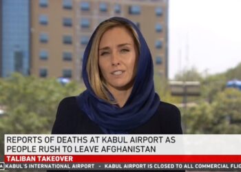 La corresponsal de Al Jazeera Charlotte Bellis