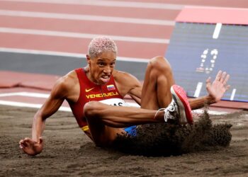 Yulimar Rojas. Medalla de oro récord olímpico triple salto, Tokio 2020. Foto EFE