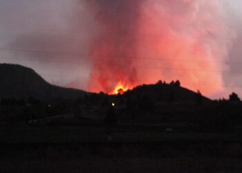 La erupción volcánica en la isla canaria de La Palma. Cortesía.