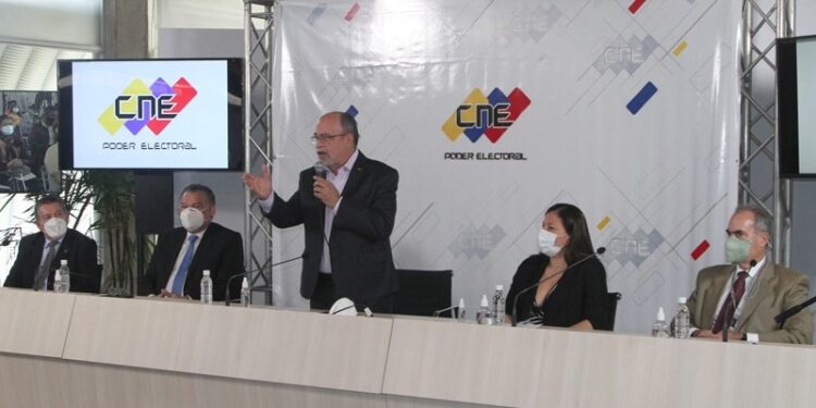 Pedro Calzadilla. Presidente del CNE. Foto @cneesvzla