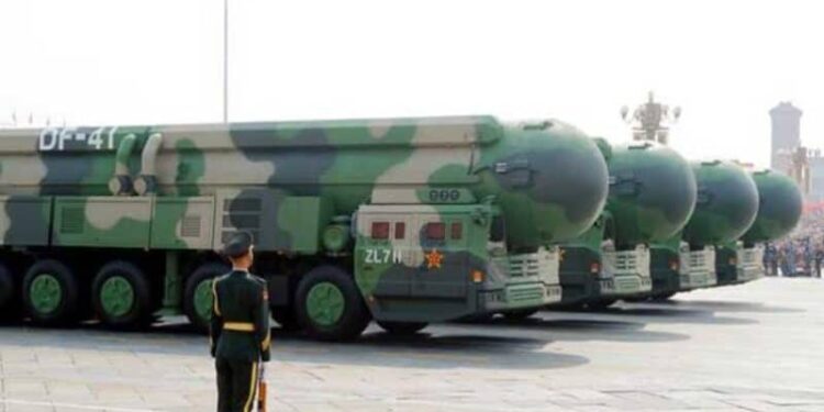 Armamento nuclear China. Foto de archivo.