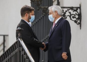 Gabriel Boric y Sebastían Piñera. Foto Twitter.