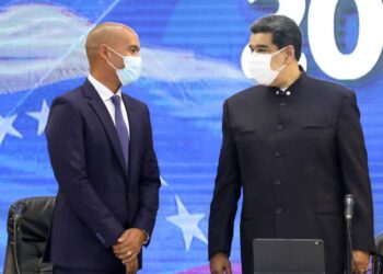 Héctor Rodríguez y Nicolás Maduro. Foto @PresidencialVen