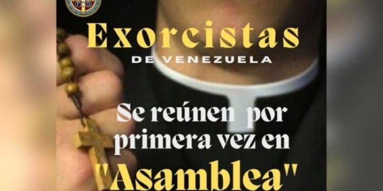 Asamblea de exorcistas Guanare. Foto @CVEmedios