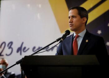 Pdte. (E) Juan Guaidó. AN legítima. 23 de enero. Foto Prensa.