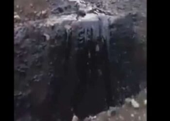 Rotura de oleoducto en Ecuador. Foto captura de video.
