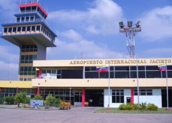 Aeropuerto Internacional Jacinto Lara. Foto de archivo.