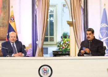 El fiscal de la CPI, Karim Khan y Nicolás Maduro. Foto @PresidencialVen