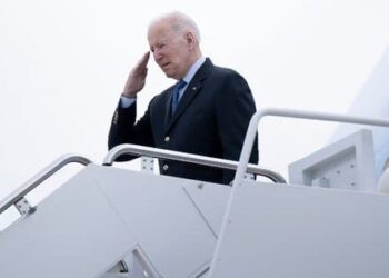 Joe Biden llega a Bruselas. Foto: AFP