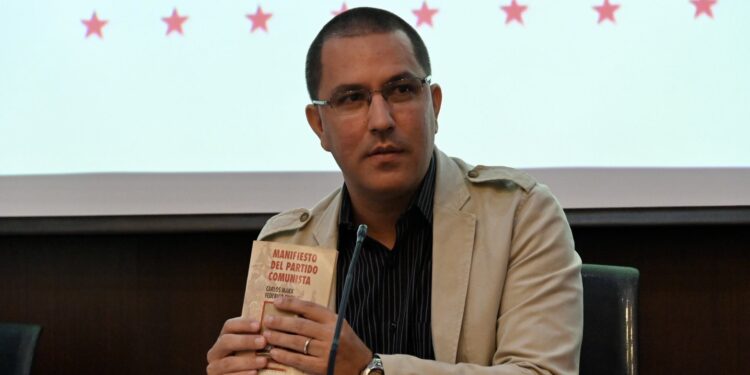 Jorge Arreaza, Ministro de las comunas del régimen de Maduro. Foto de archivo.