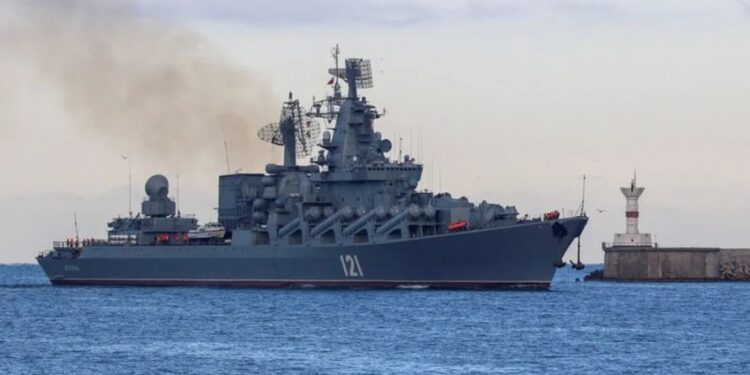 Rusia, buque Moskv. Foto Infobae