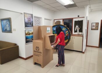 Colombianos exterior, votaciones presidenciales. Foto @CancilleriaCol