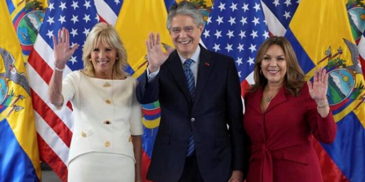 Jill Biden, primera dama de EEUU, Guillermo Lasso presidene de Ecuador. Foto de archivo.