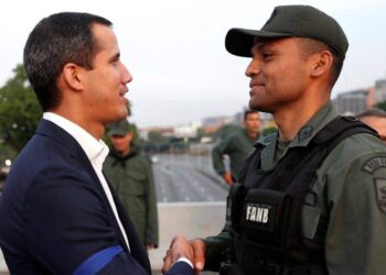 Juan Guaido. Pdte. (E) de Venezuela y Teniente coronel Ilich Alberto Sánchez Farías. Foto de archivo.