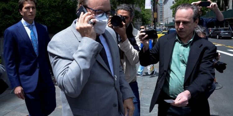 Actor Kevin Spacey leaves Federal District court after a hearing on a sex assault lawsuit against him in the Manhattan borough of New York City, New York, U.S., May 26, 2022.  REUTERS/Jefferson Siegel